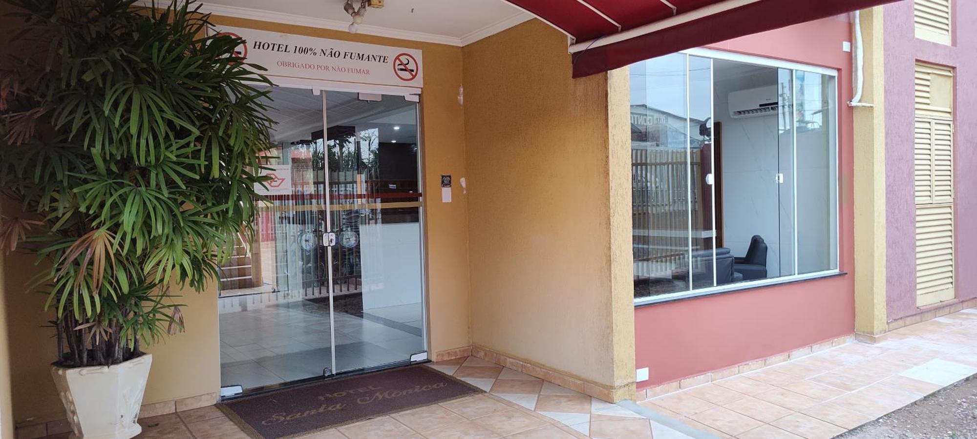 Sta Monica Hotel Marilia